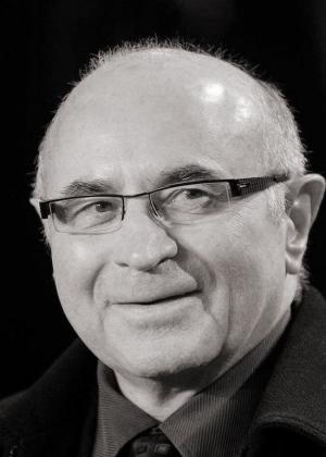 Bob Hoskins